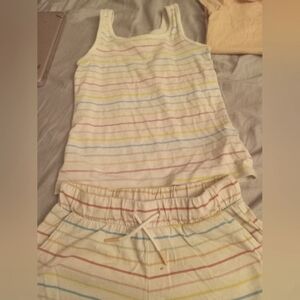 Old navy outfit , gently worn